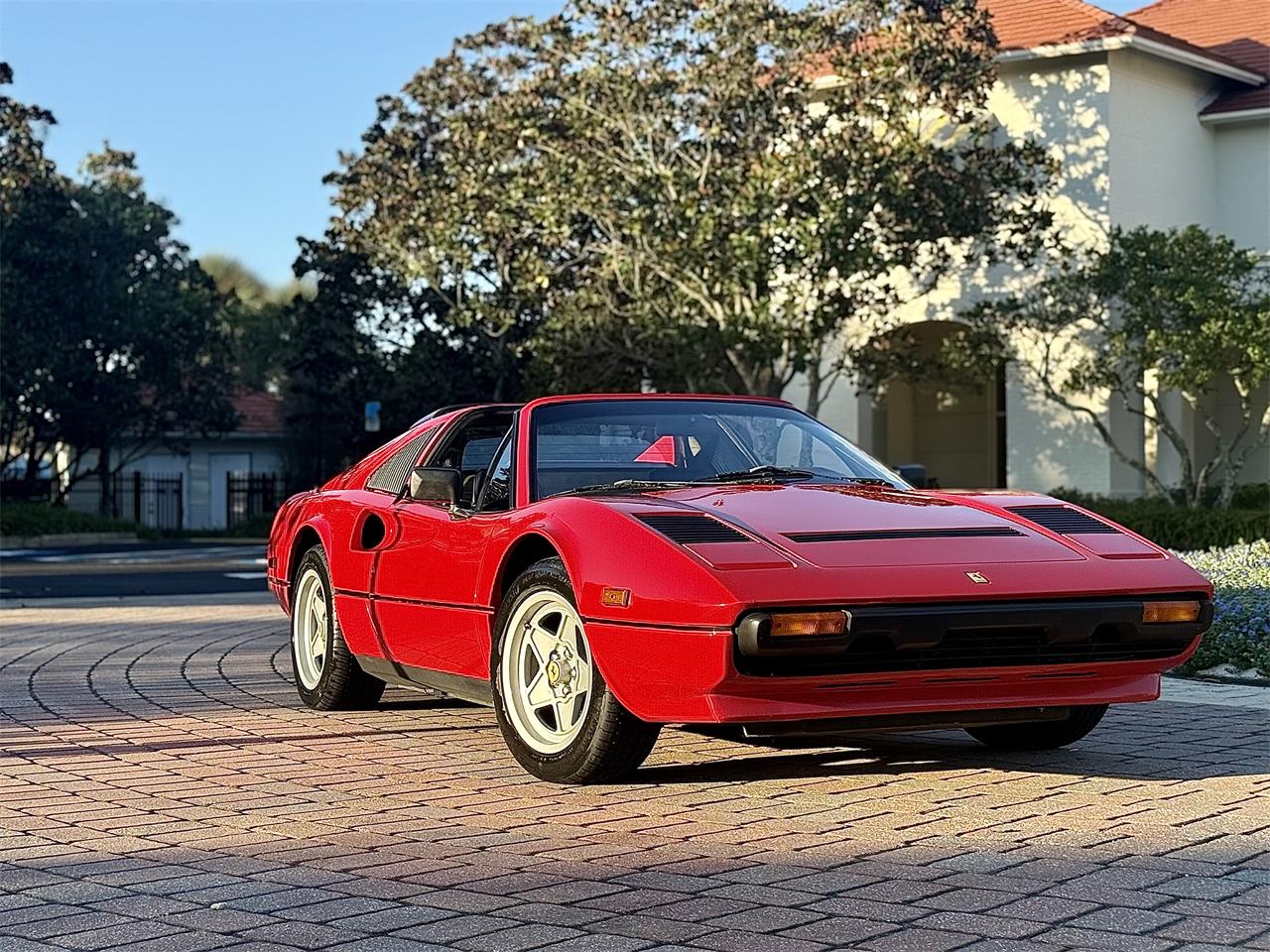Ferrari-308-gts-1984-Red-Black-1