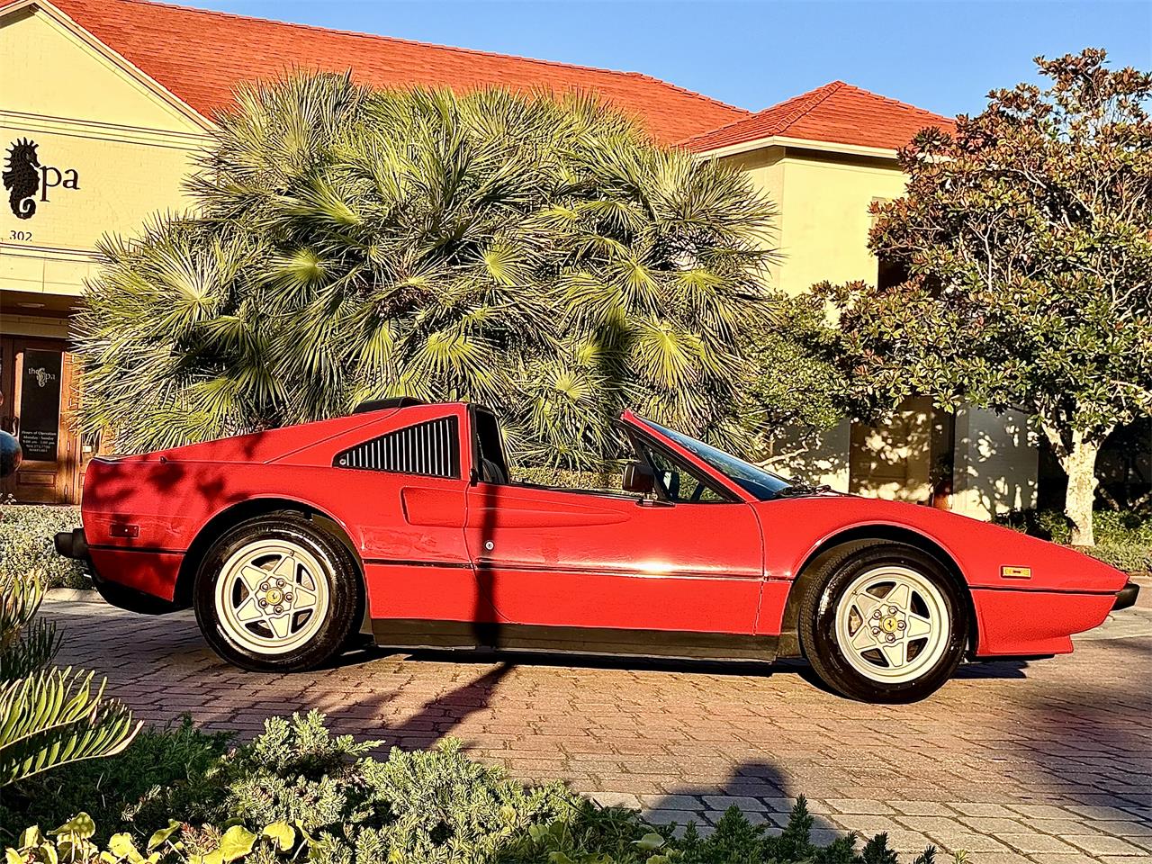Ferrari-308-gts-1984-Red-Black-10