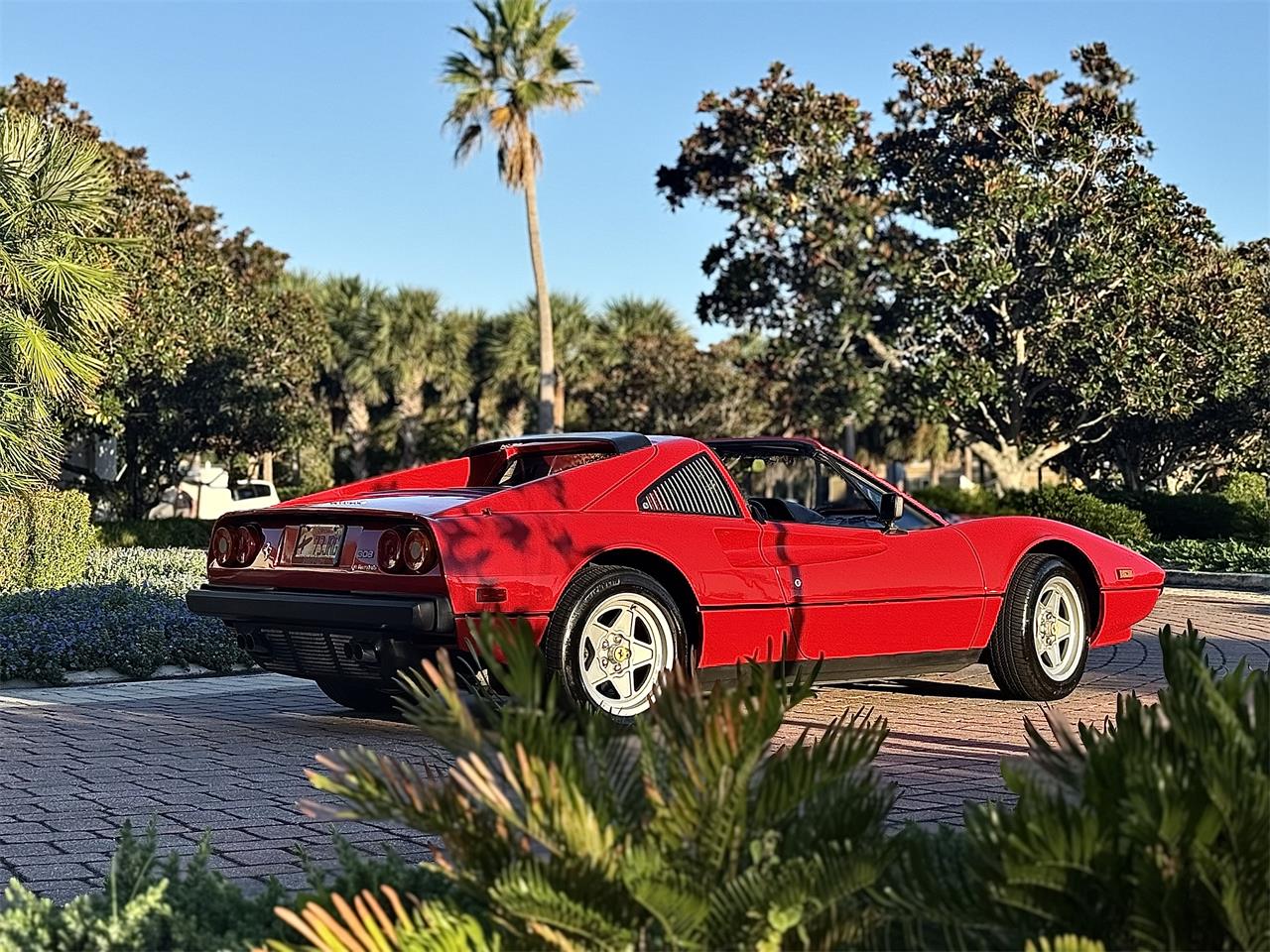 Ferrari-308-gts-1984-Red-Black-9