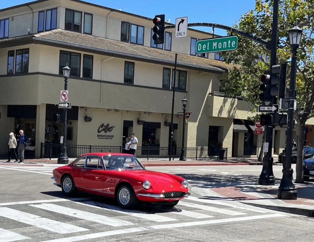 Ferrari-330gtc-1967-Rosso-Corsa-Black-5