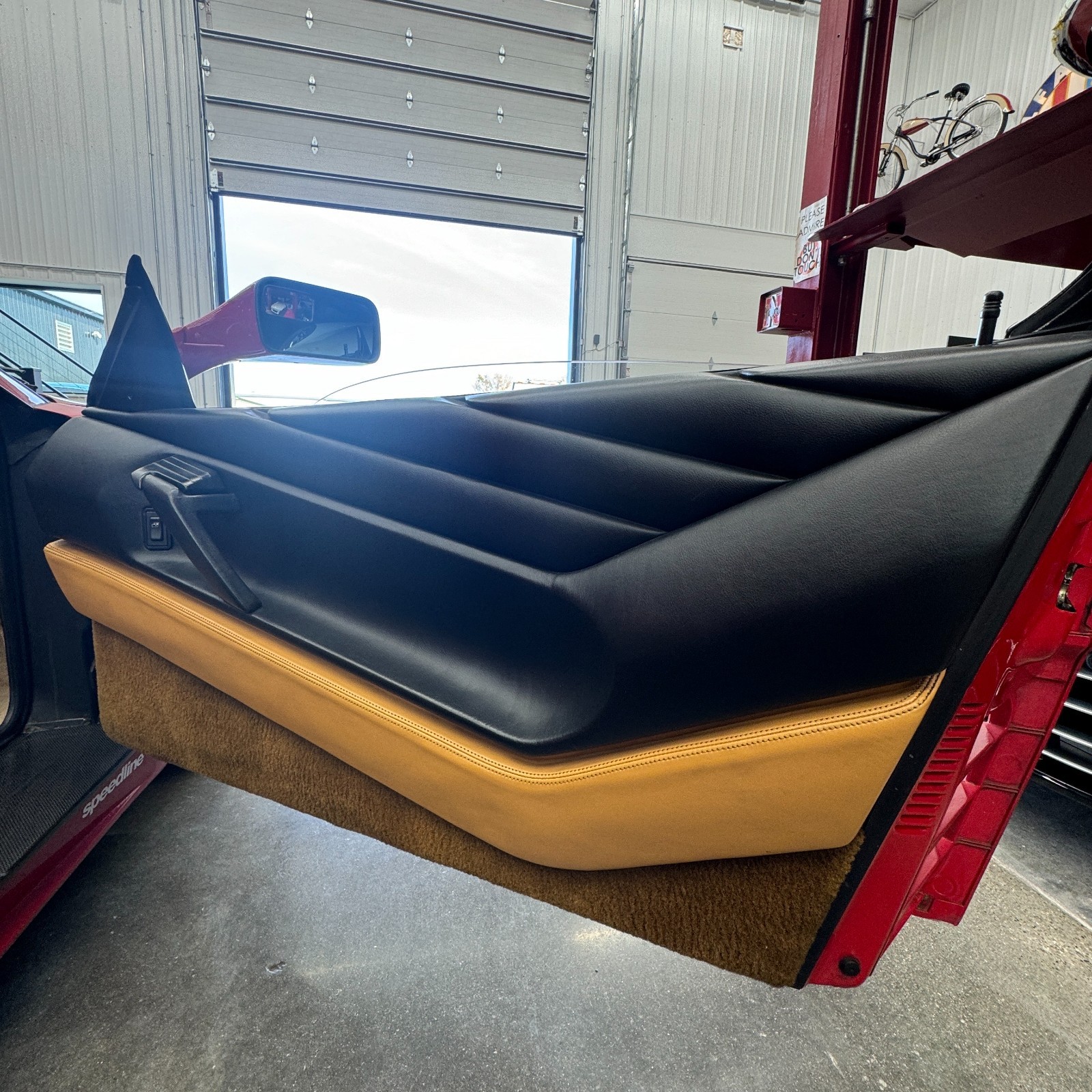 Ferrari-348-1989-Convertible-20