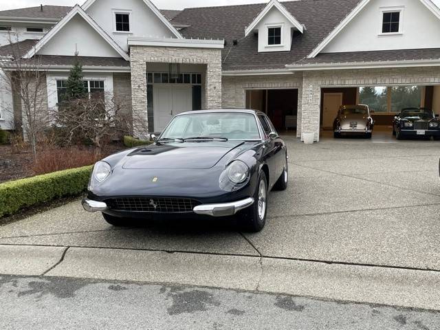 Ferrari-365-1965-6
