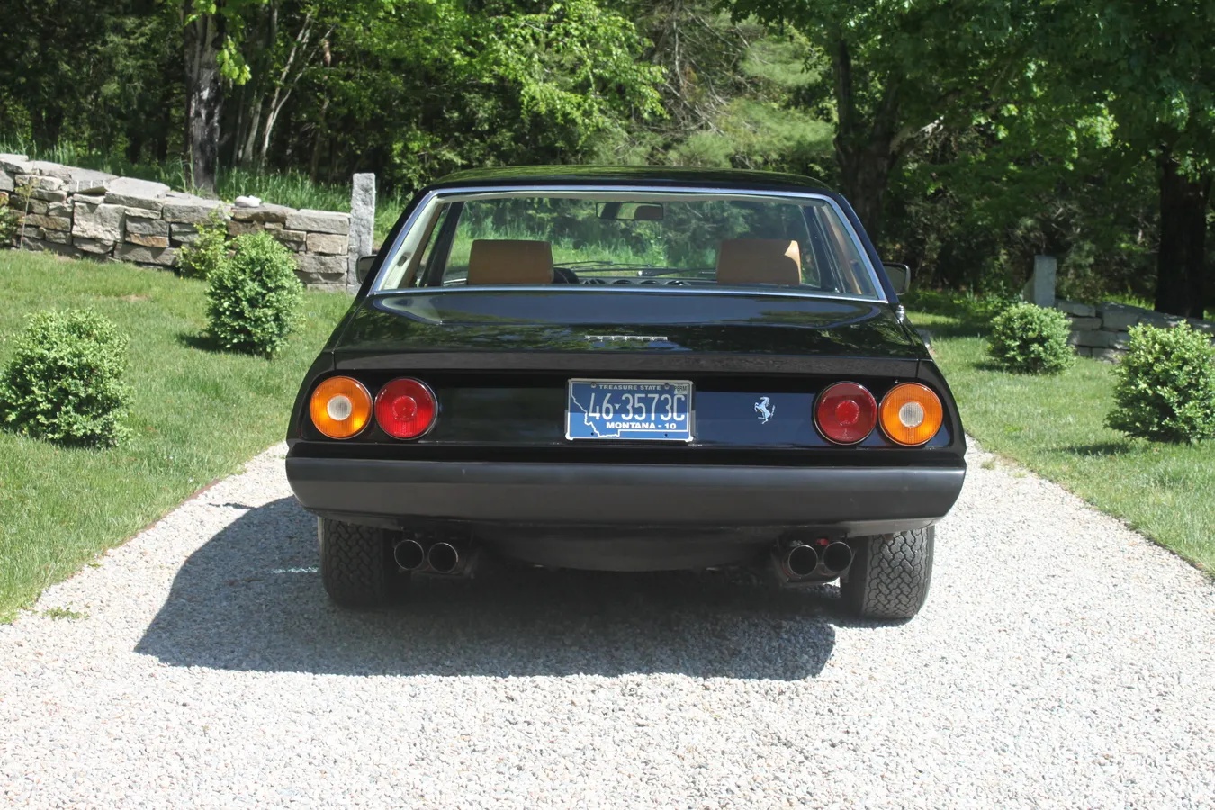 Ferrari-400gt-1977-9