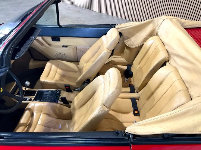 Ferrari-Mondial-1988-Red-Rosso-Corsa-Leather-10