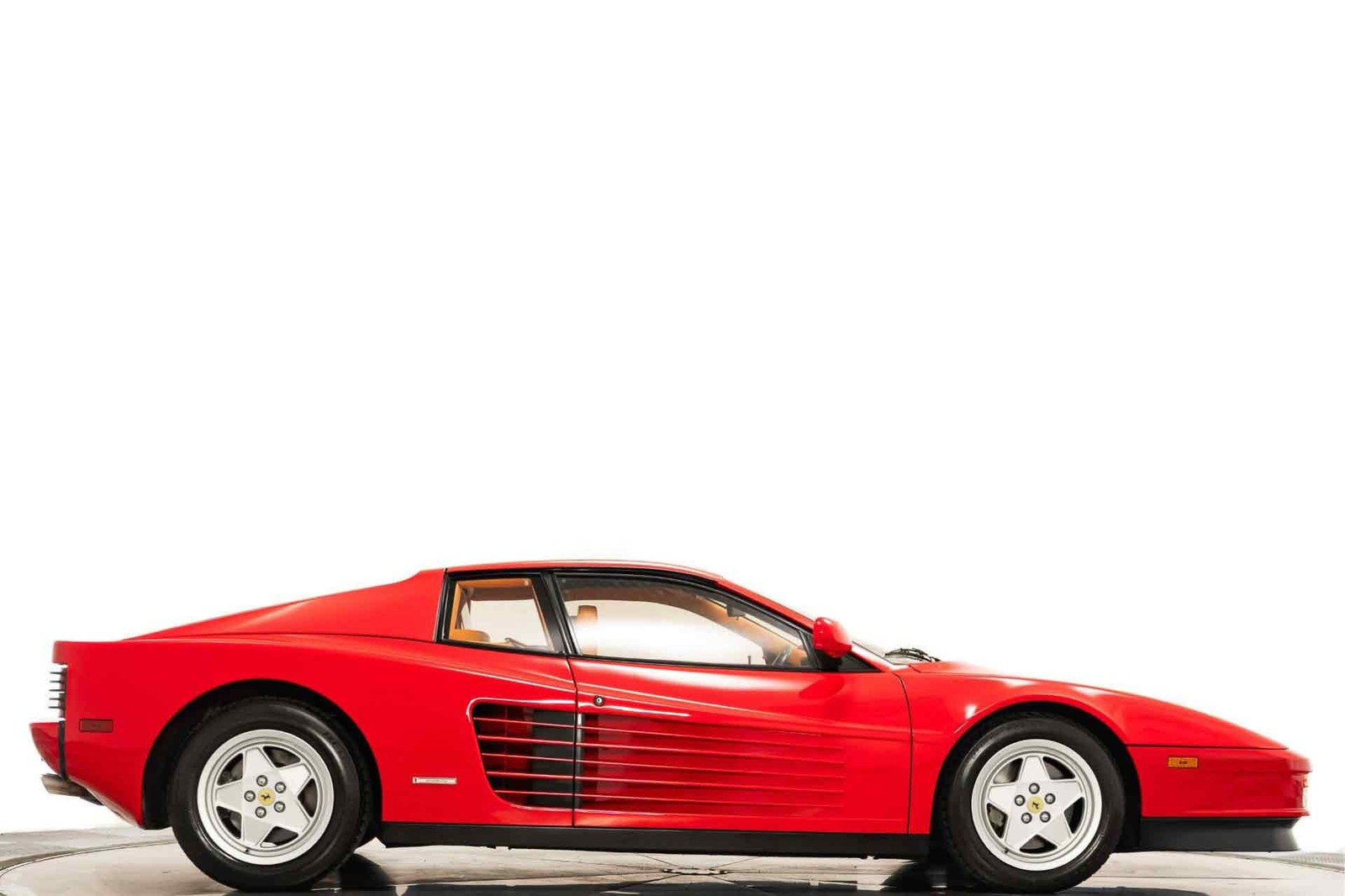 Ferrari-Testarossa-1990-2D-Coupe-1
