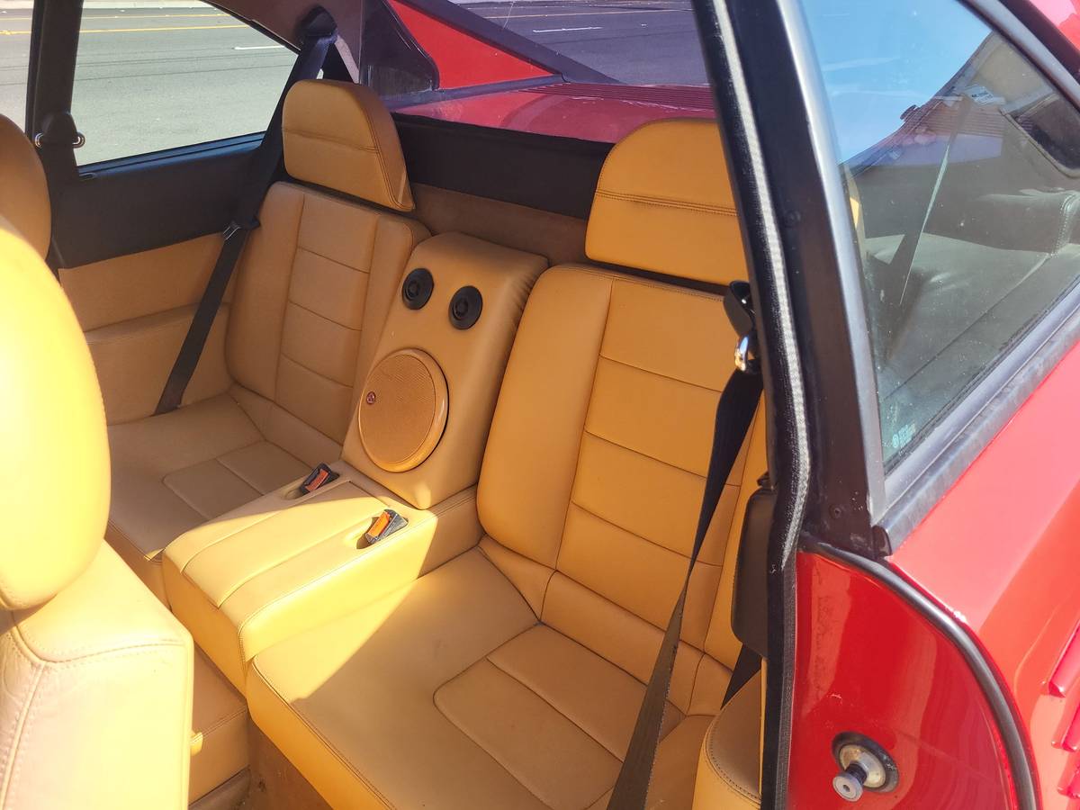 Ferrari-mondial-1989-4