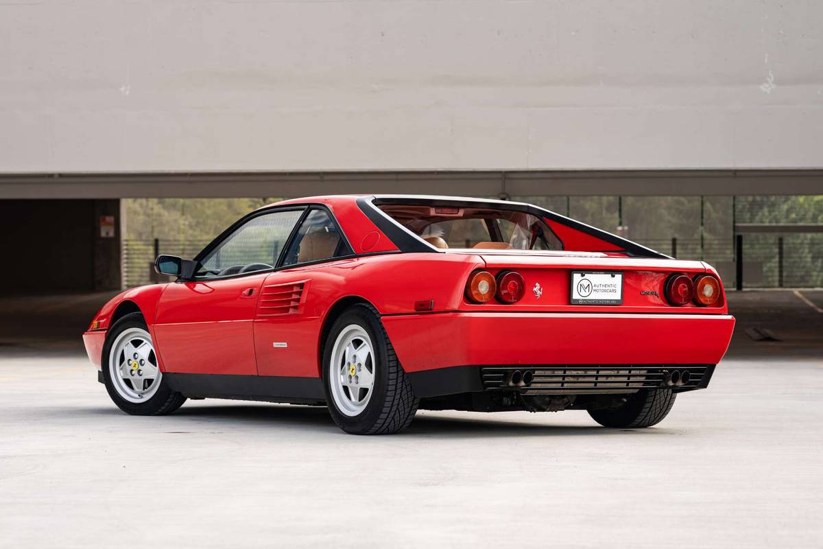 Ferrari-mondial-t-1989-red-10