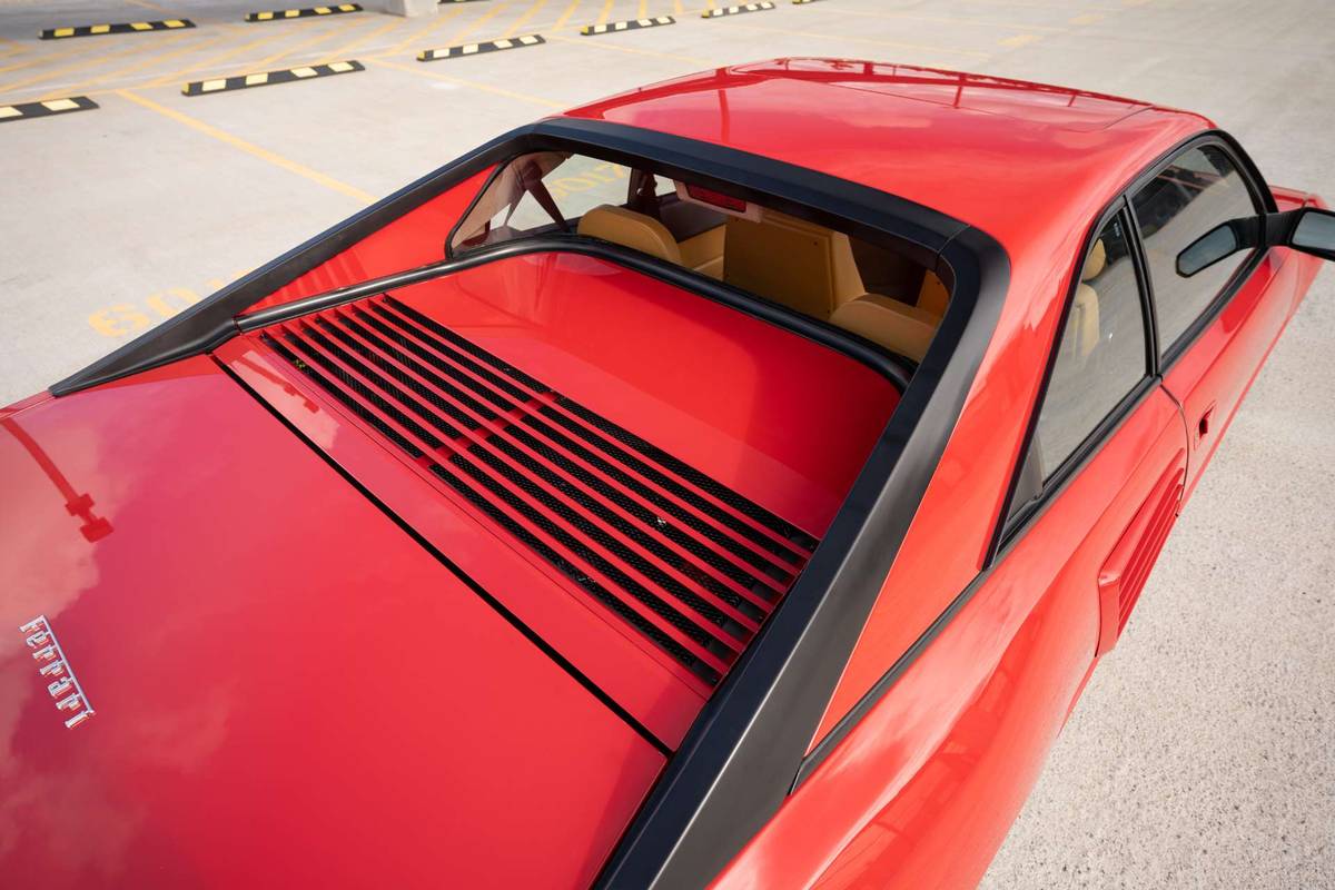 Ferrari-mondial-t-1989-red-13