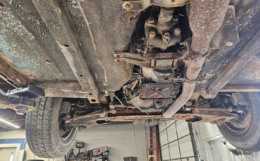 Fiat-124-1978-white-13