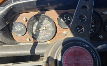 Fiat-124-1978-white-31