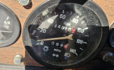 Fiat-124-1978-white-9