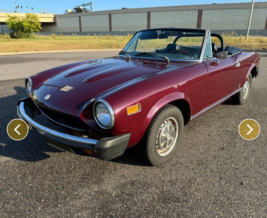 Fiat-124-spider-1800-1978-18