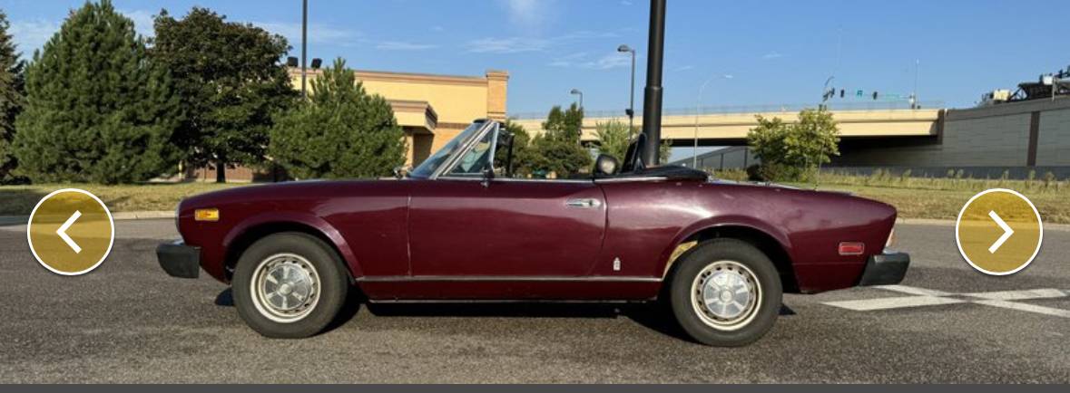 Fiat-124-spider-1800-1978-21