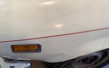 Fiat-124-spider-1974-white-1