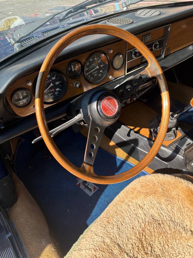 Fiat-124-spider-1978-blue-15