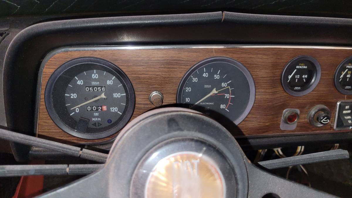 Fiat-124-sport-coupe-1968-17