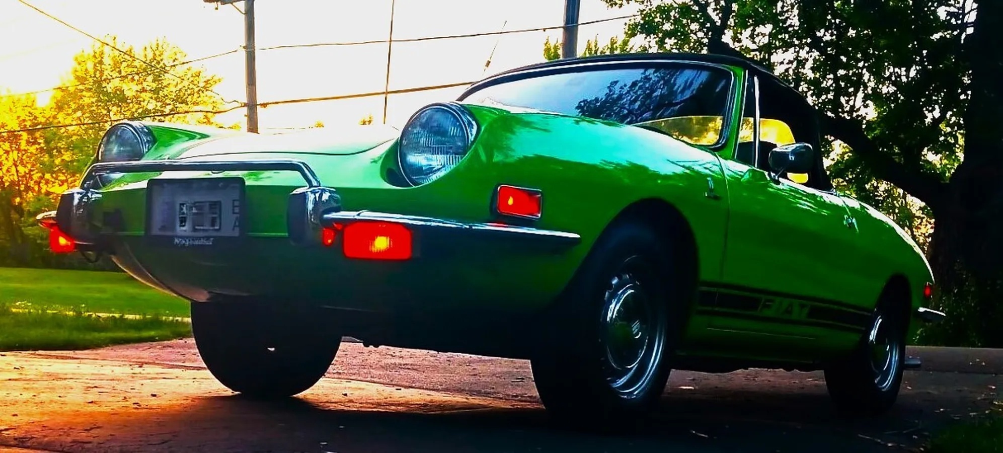 Fiat-850-spider-1973-Verde-Black-12