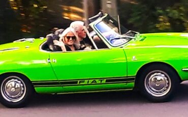 Fiat-850-spider-1973-Verde-Black