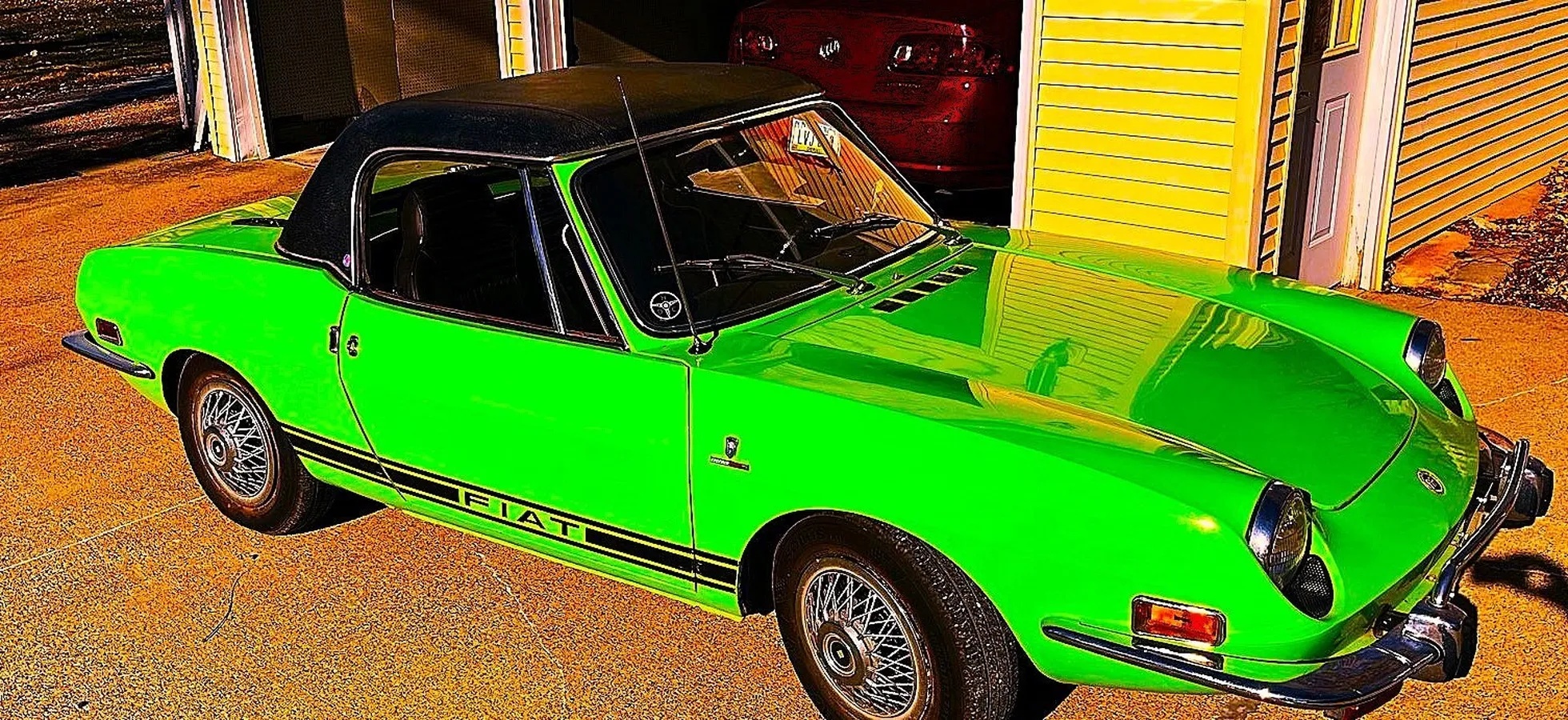 Fiat-850-spider-1973-Verde-Black-8
