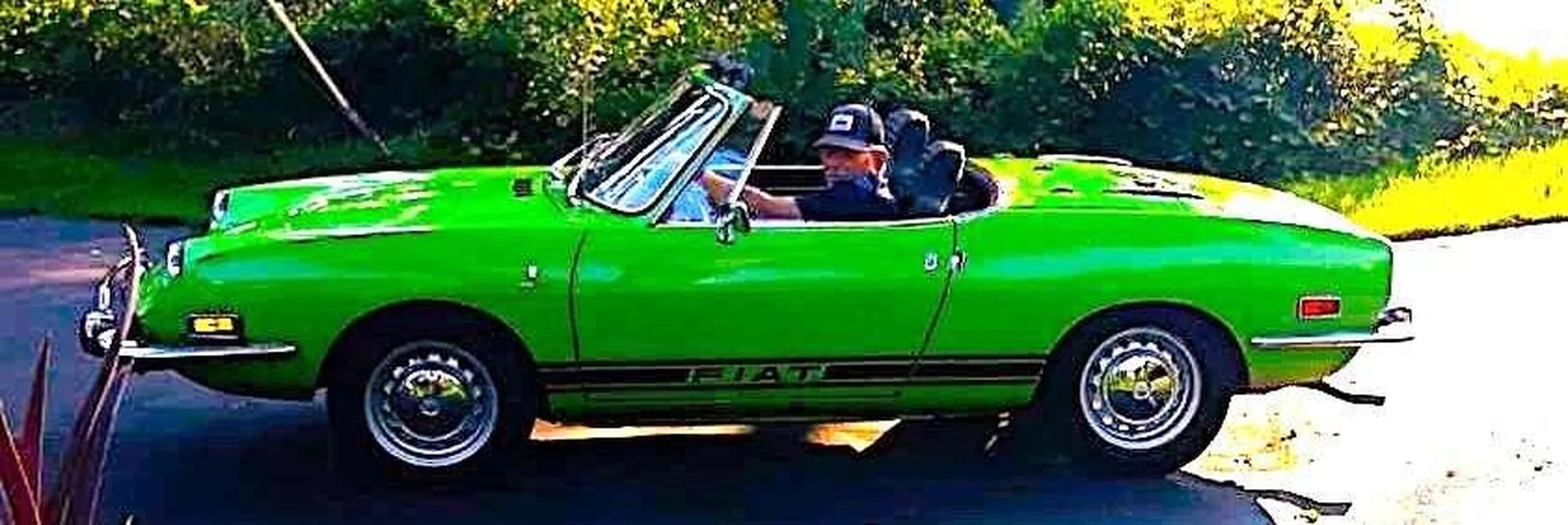 Fiat-850-spider-1973-Verde-Black-9