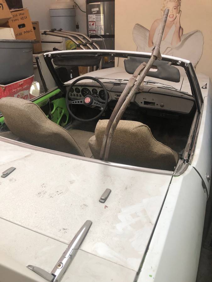 Fiat-850-spyder-1963-white-1