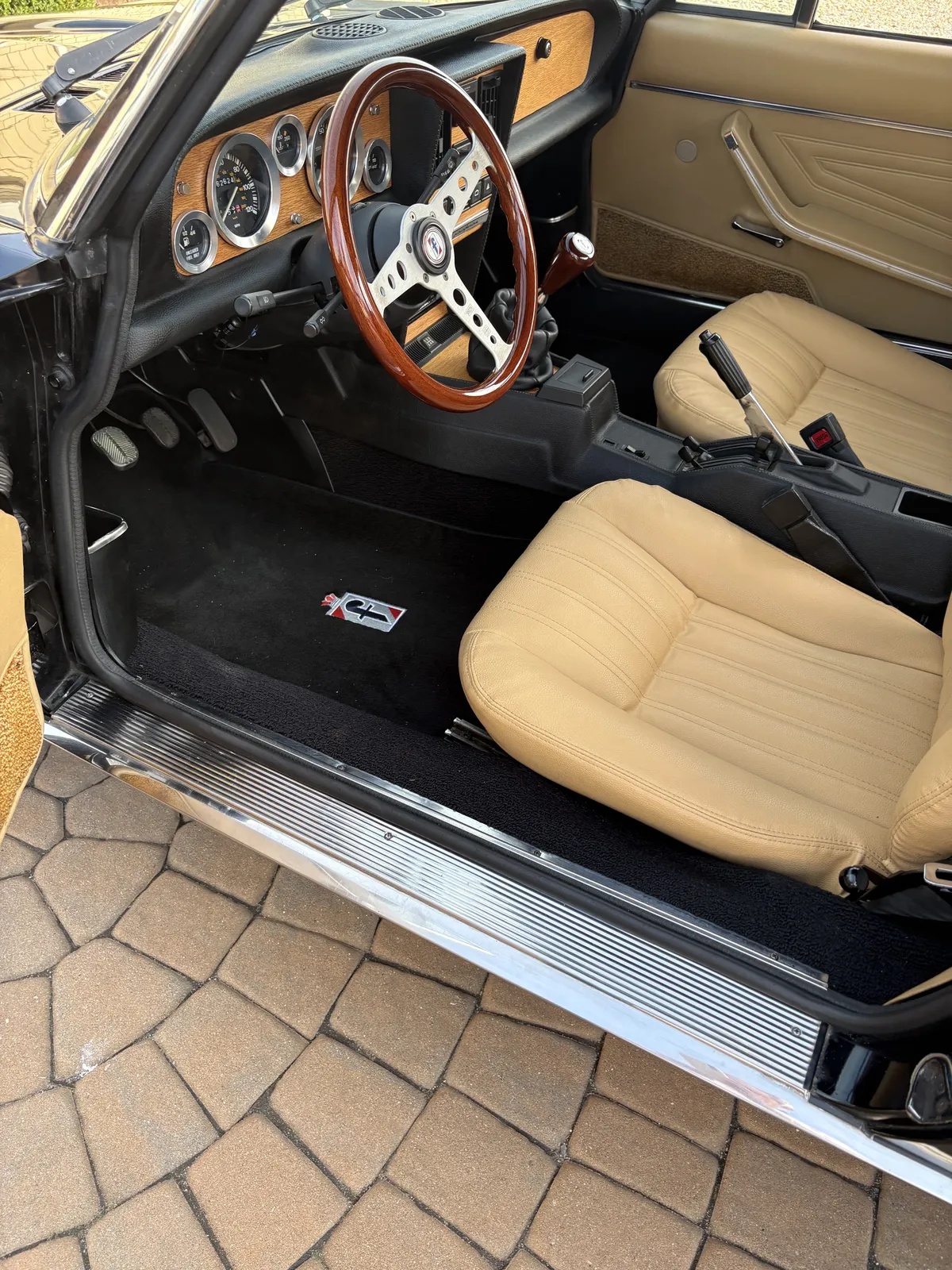 Fiat-Pininfarina-1985-Black-Tan-5