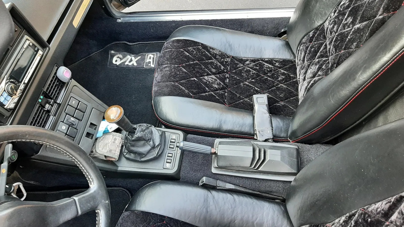 Fiat-X19-1987-Black-Black-8