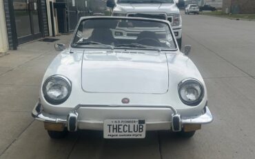 Fiat-spider-850-sport-1973-white-2