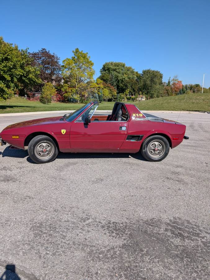 Fiat-x-19-1979-red-1
