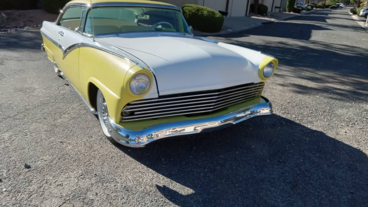 Fiord-fairlane-1956-custom-5