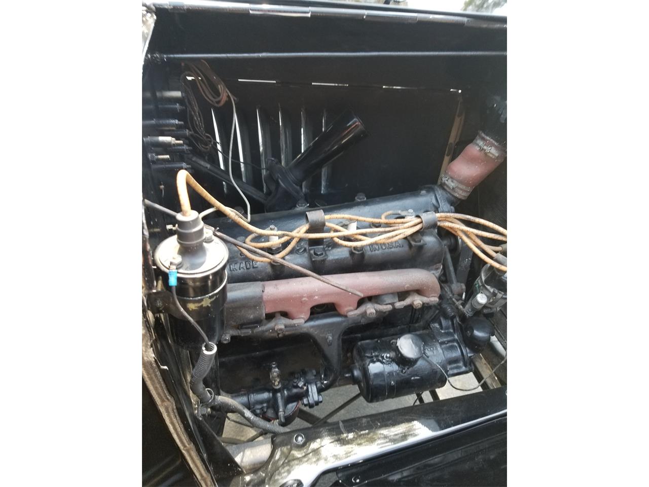 Ford-1-ton-flatbed-1926-Black-Black-10