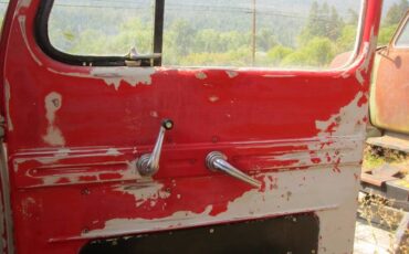 Ford-12-ton-pickup-1948-3