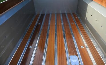 Ford-12-ton-pickup-1956-greensilver-tan-10