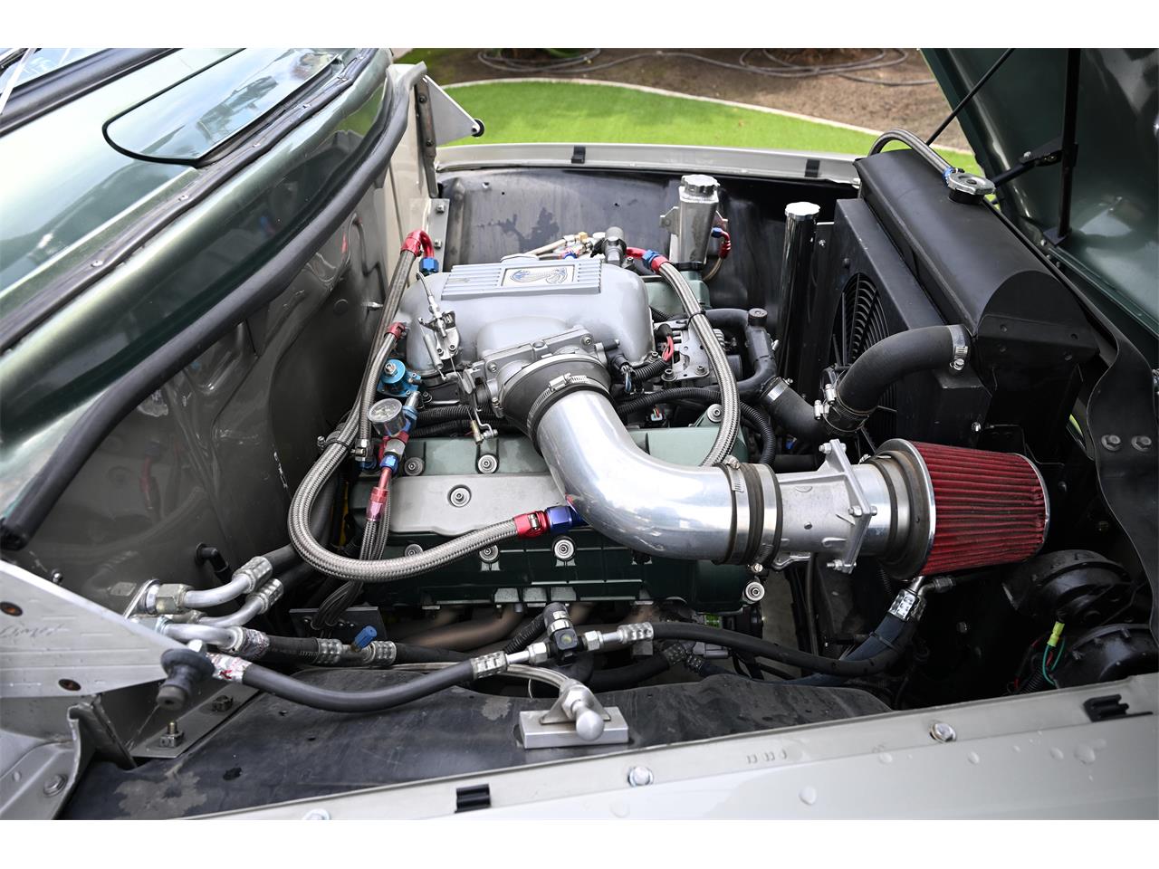 Ford-12-ton-pickup-1956-greensilver-tan-2