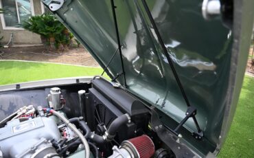 Ford-12-ton-pickup-1956-greensilver-tan-3