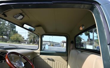 Ford-12-ton-pickup-1956-greensilver-tan-8