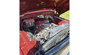 Ford-12-ton-pickup-1957-red-redtan-9