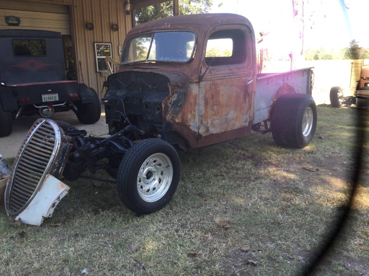 Ford-12-ton-truck-on-toyota-truck-frame-1938-brown-8
