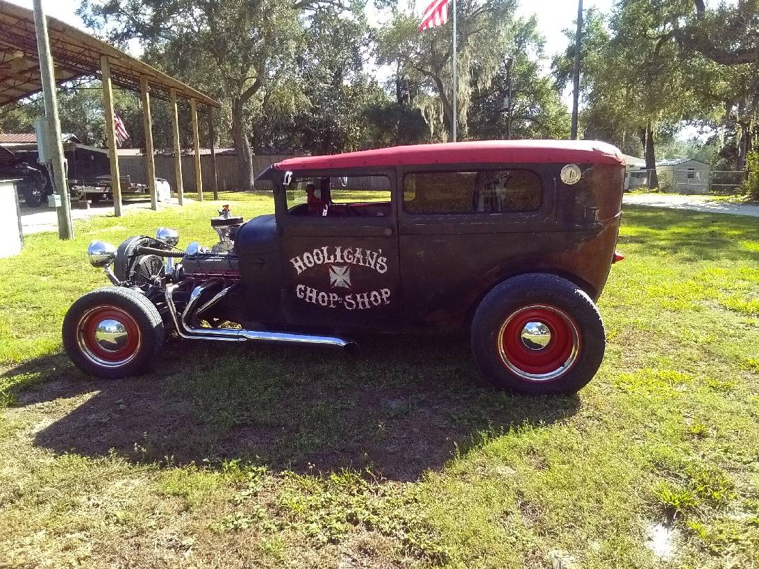 Ford-1928-black-1
