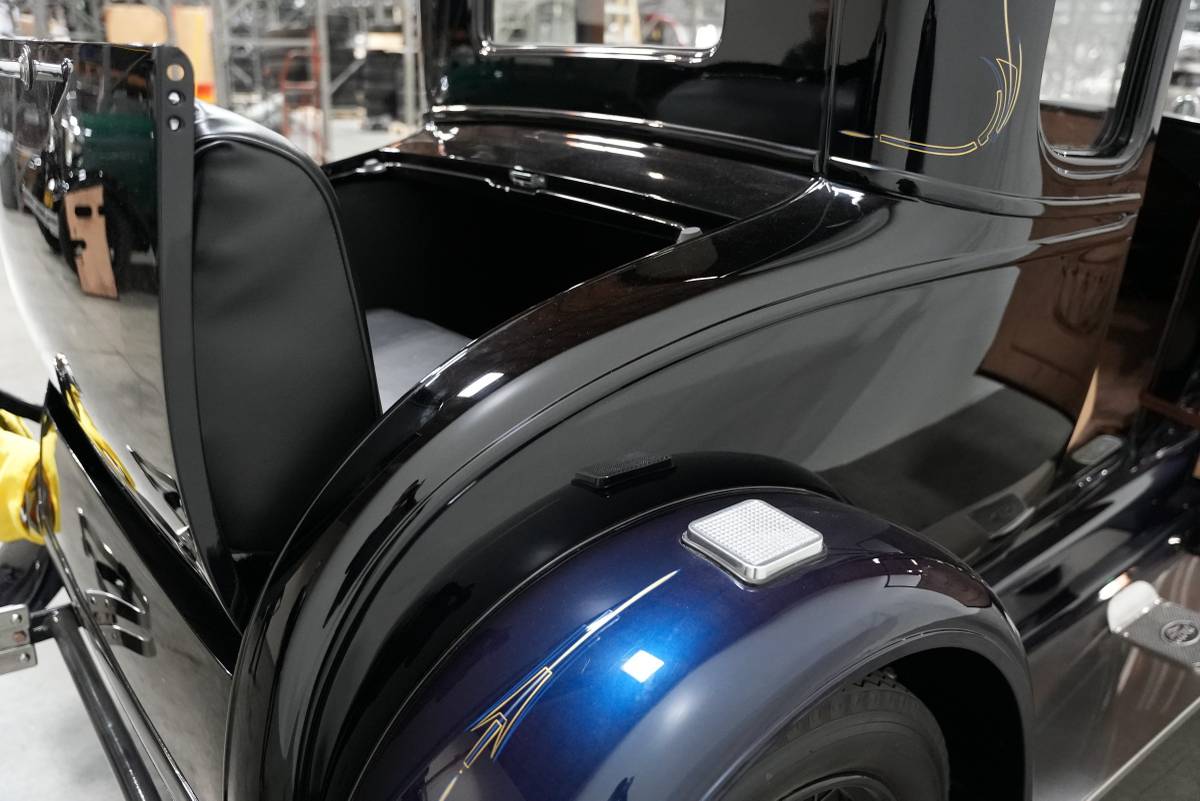 Ford-1929-blue-12