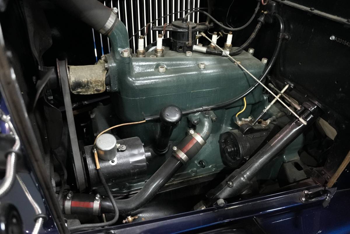 Ford-1929-blue-14