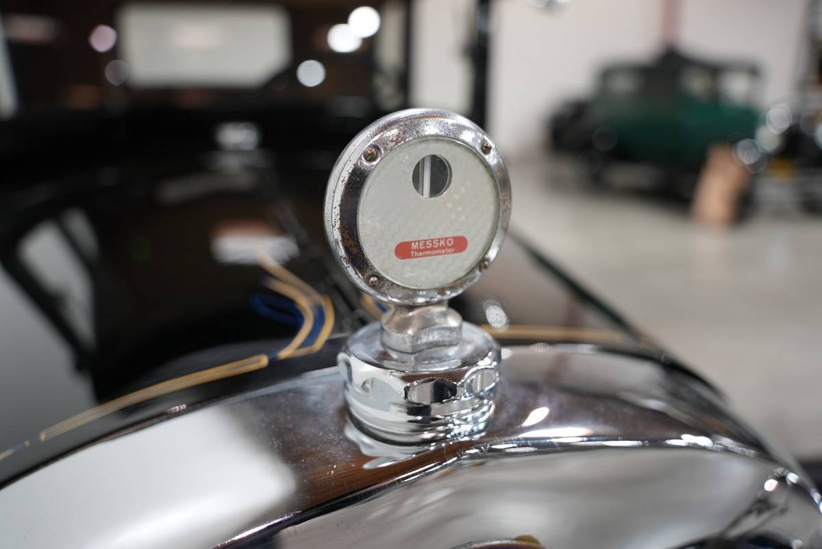 Ford-1929-blue-23