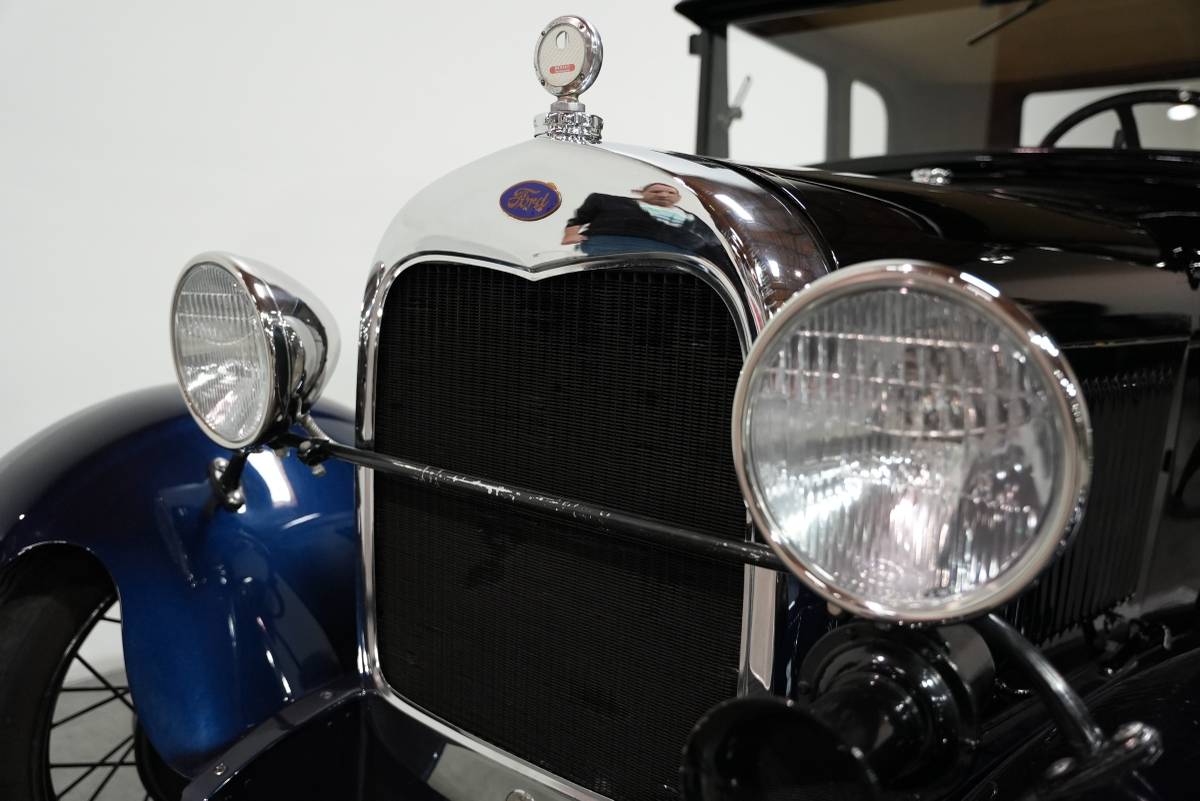 Ford-1929-blue-26