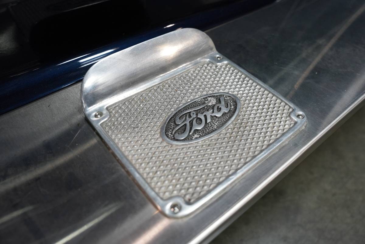 Ford-1929-blue-38