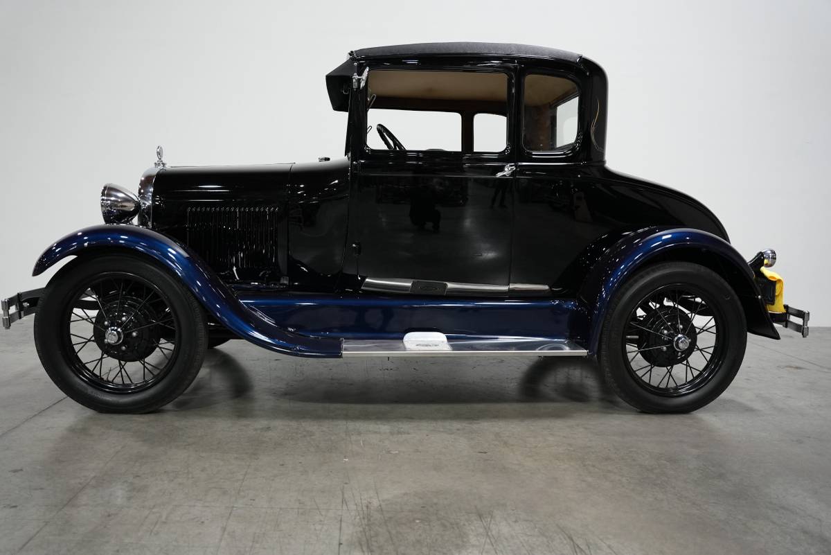 Ford-1929-blue-4