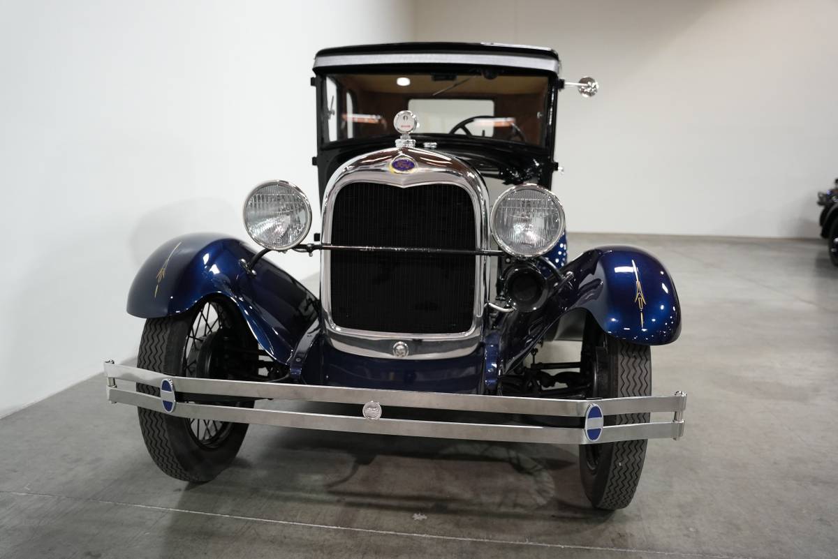 Ford-1929-blue-9
