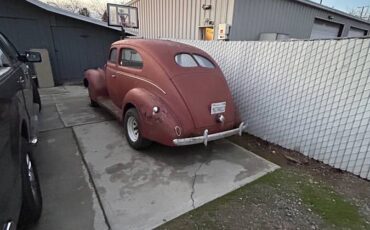 Ford-1939-brown-3