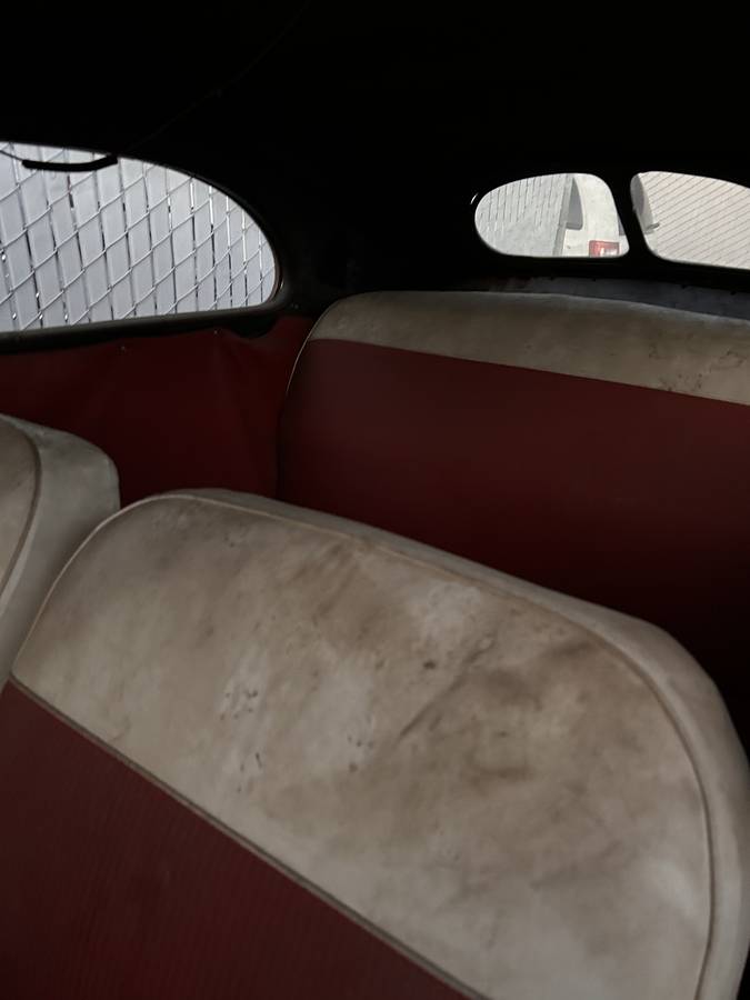 Ford-1939-brown-8