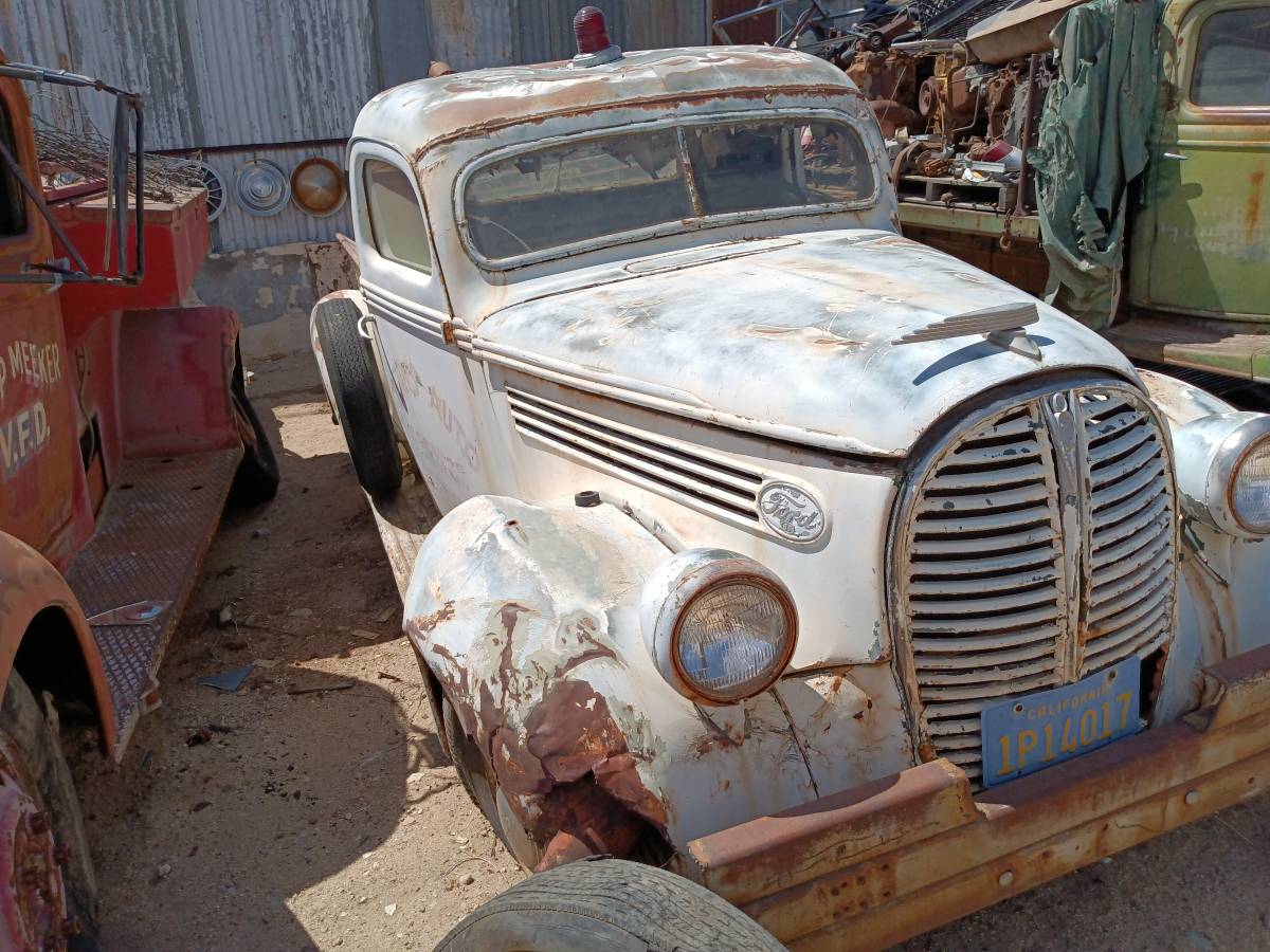 Ford-1939-green-2