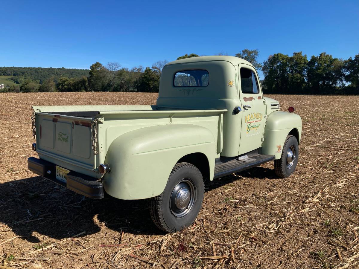 Ford-1948-green-5